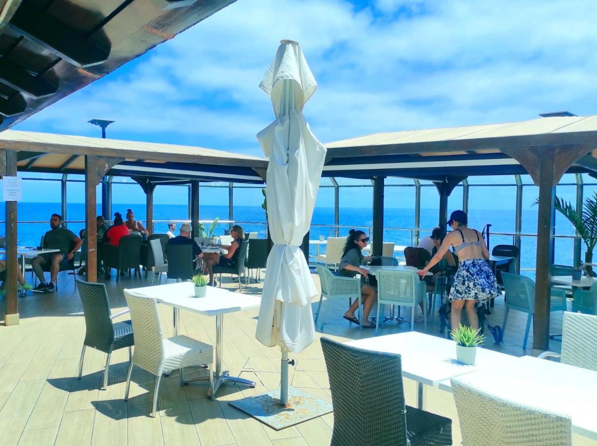 El Nautico Suites, The Beachfront Paradise 圣米格尔德阿沃纳 外观 照片